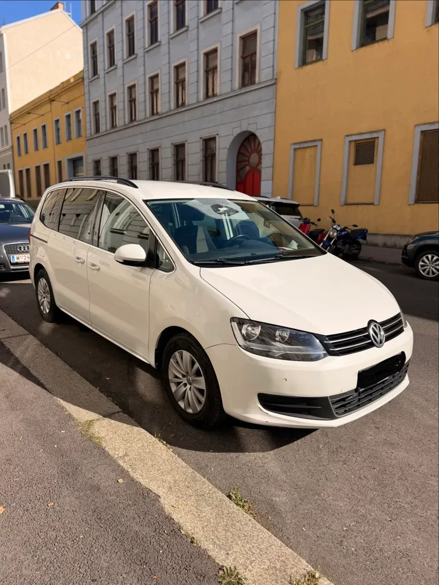 Volkswagen Sharan 2013 photo 3
