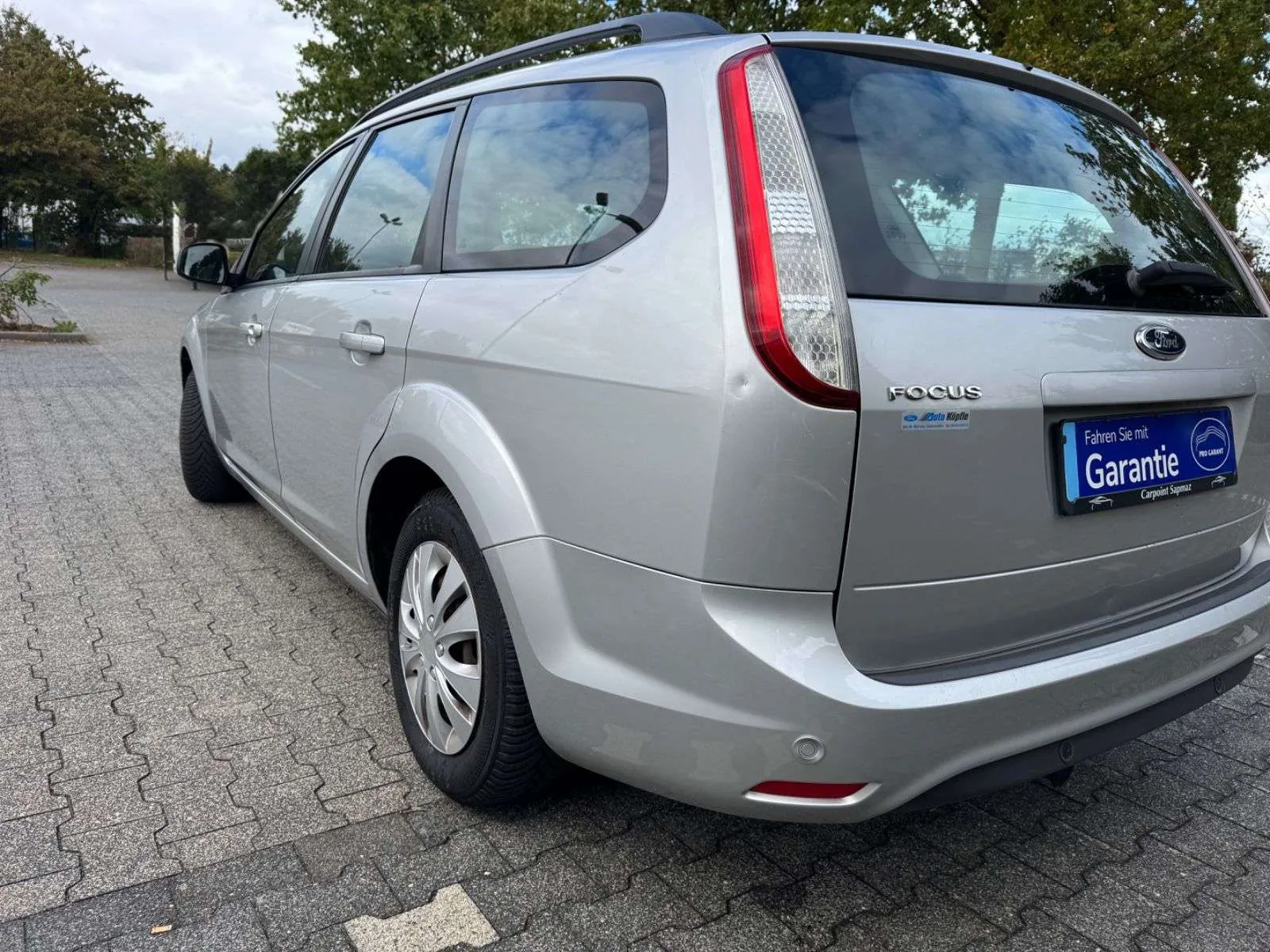 Ford Focus 2009 photo 4