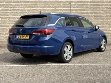 Opel Astra 2019 photo 2