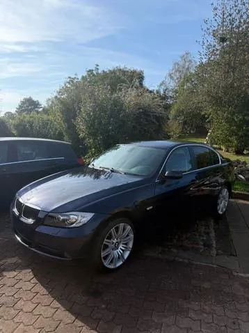BMW 325I