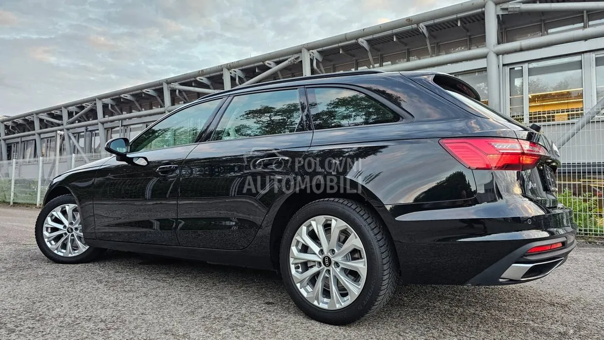 Audi A4 2022 photo 5