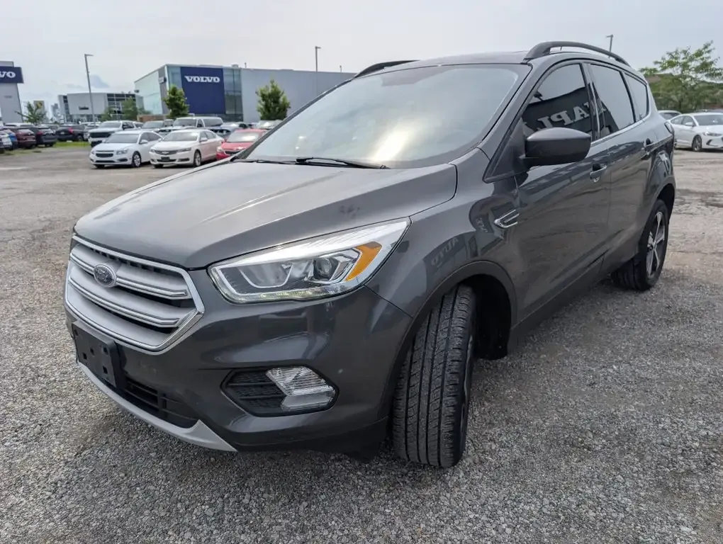 Ford Escape 2018 photo 2