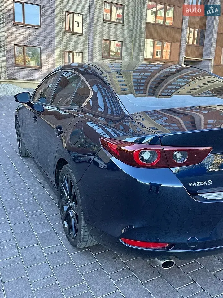 Mazda 3 2025 photo 4