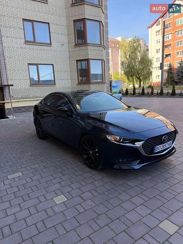 Mazda 3 2025 photo 2