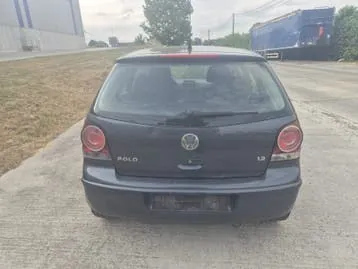 Volkswagen Polo 2007 photo 2