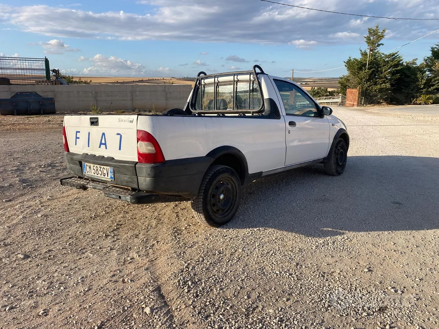 Fiat Strada 2004 photo 4
