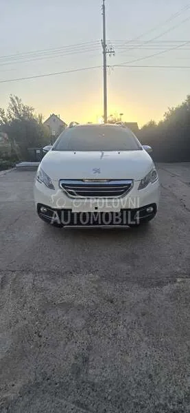 Peugeot 2008 2015 photo 4