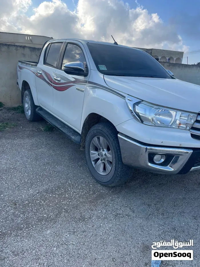 Toyota Hilux 2020 photo 4