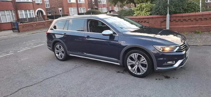 Volkswagen Passat 2017 photo 2