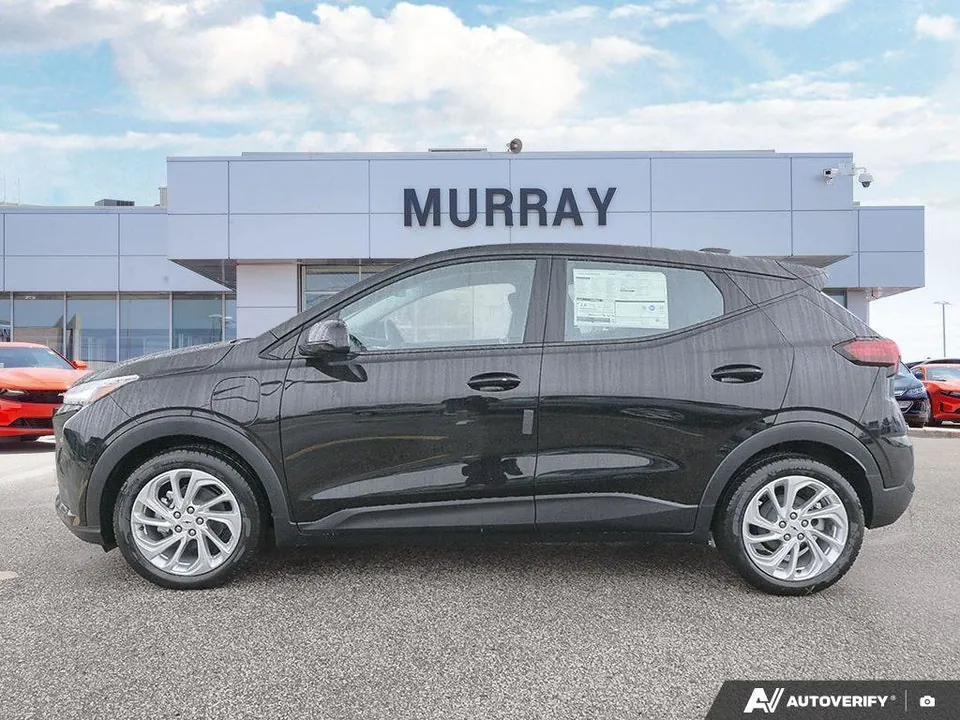 Chevrolet Bolt 2027 photo 4