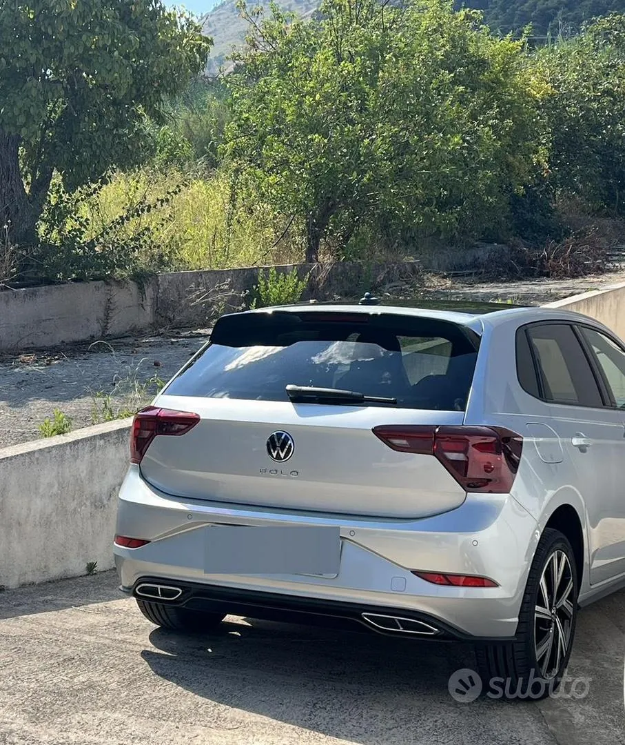 Volkswagen Polo 2023 photo 2