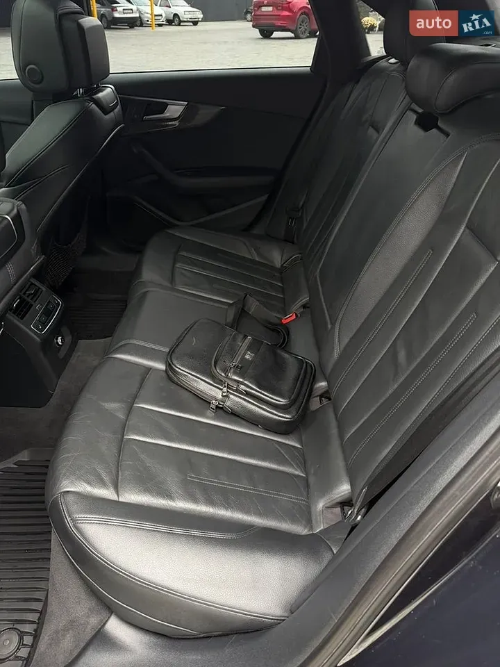 Audi A4 2018 photo 5