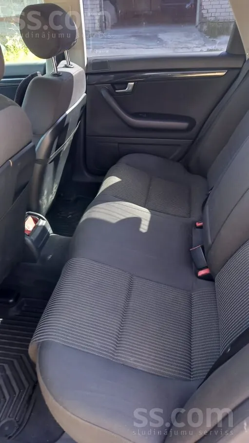 Audi A4 2005 photo 5
