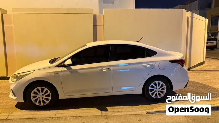 Hyundai Accent 2020 photo 3
