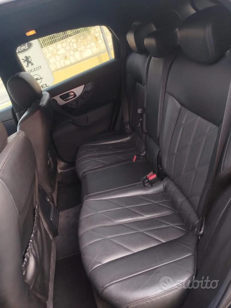 Infiniti Qx70 2016 photo 5