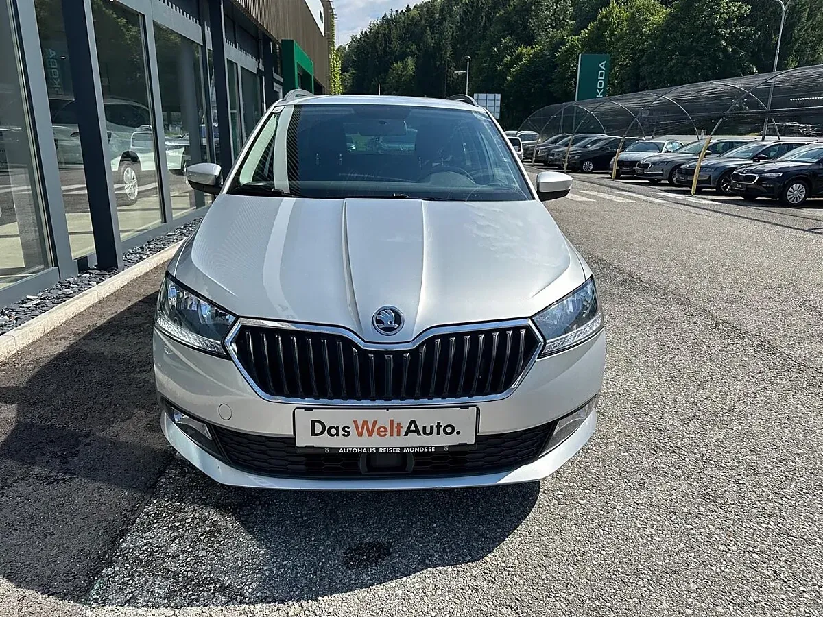Skoda Fabia 2021 photo 2