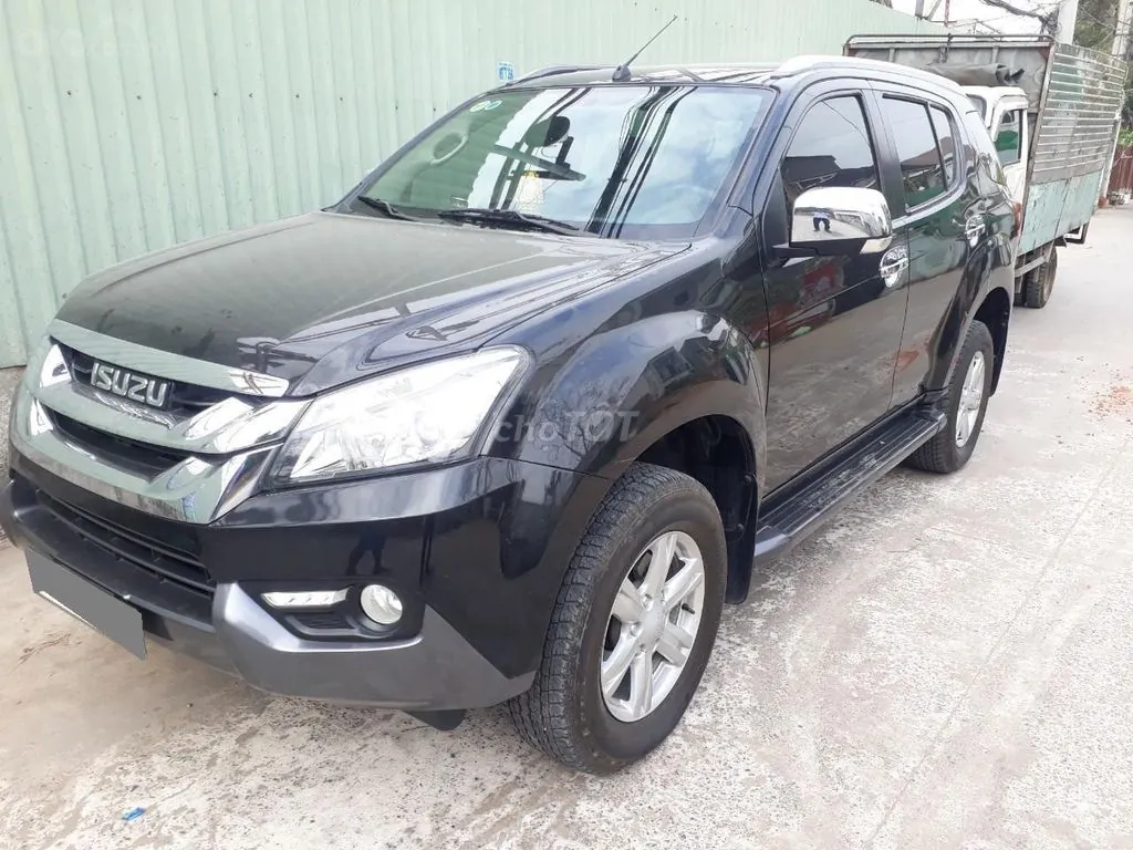Isuzu Mu-X 2019 photo 3
