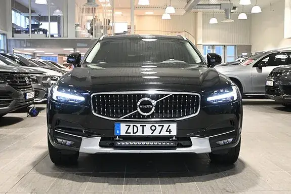 Volvo V90 Cross Country 2018 photo 5