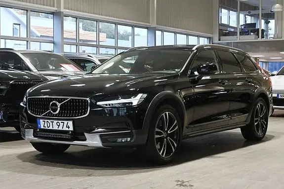 Volvo V90 Cross Country