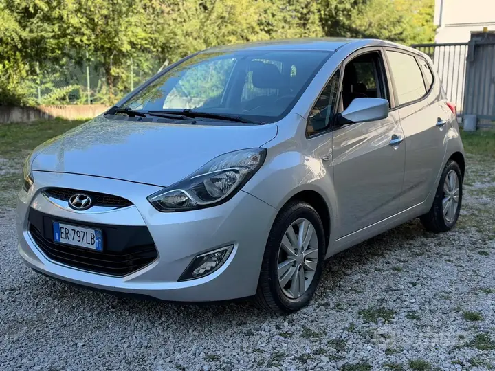 Hyundai Ix20 2013 photo 5