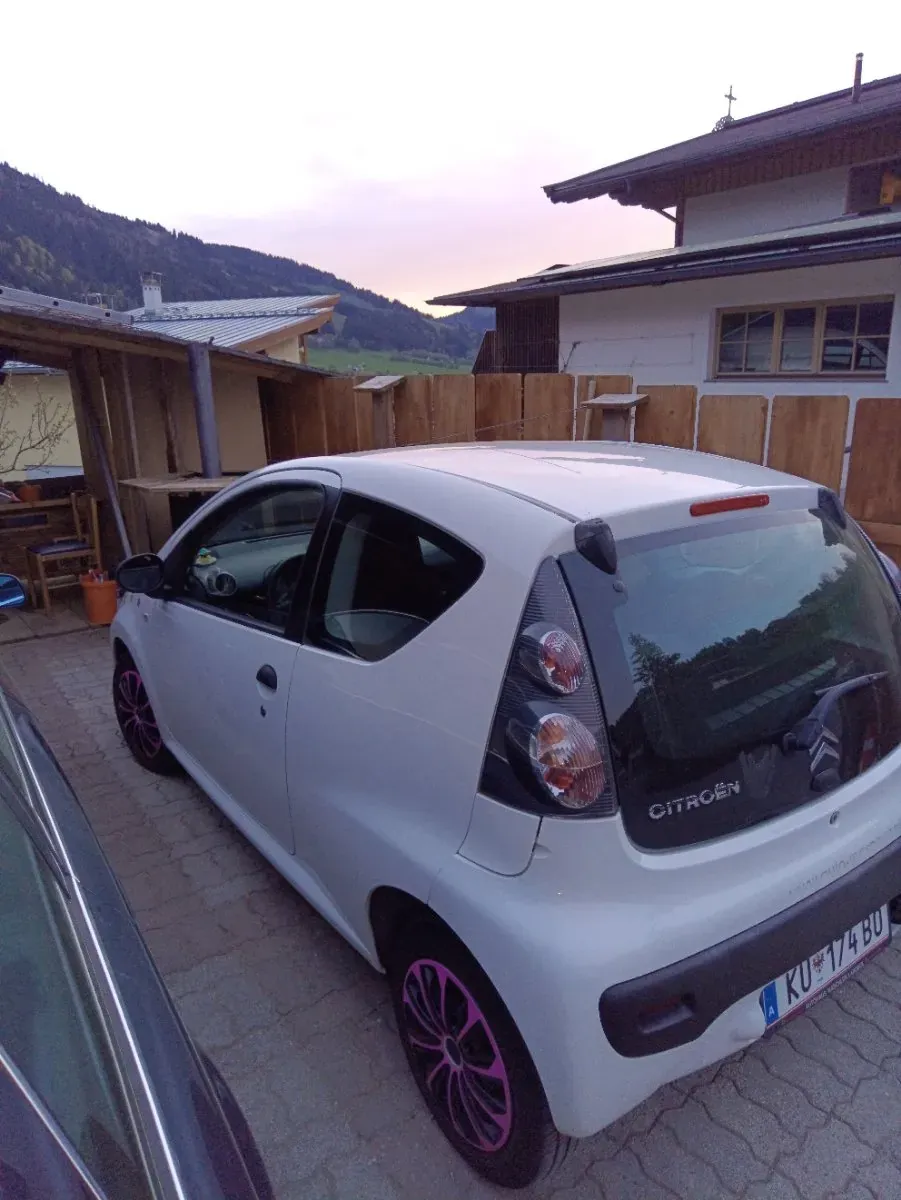 Citroen C1 2010 photo 3