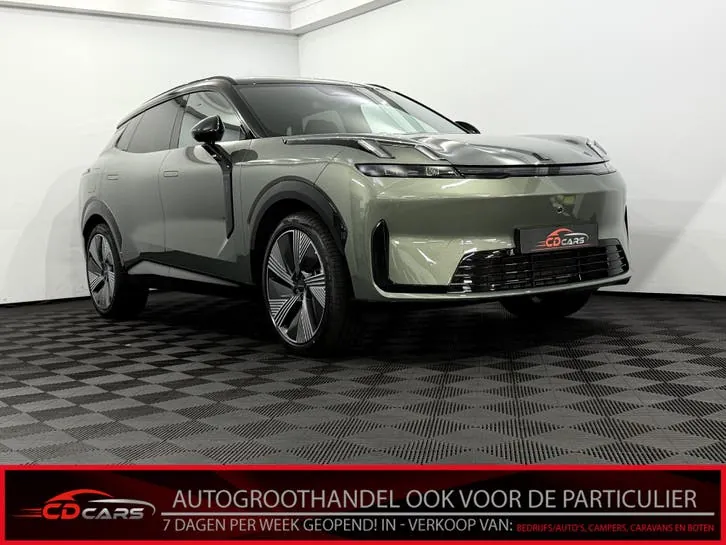 Lynk & Co 08