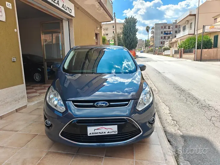 Ford C-Max 2013 photo 2