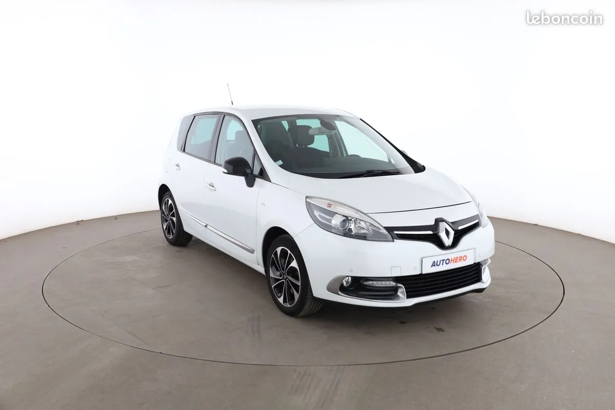Renault Scenic 2016 photo 4