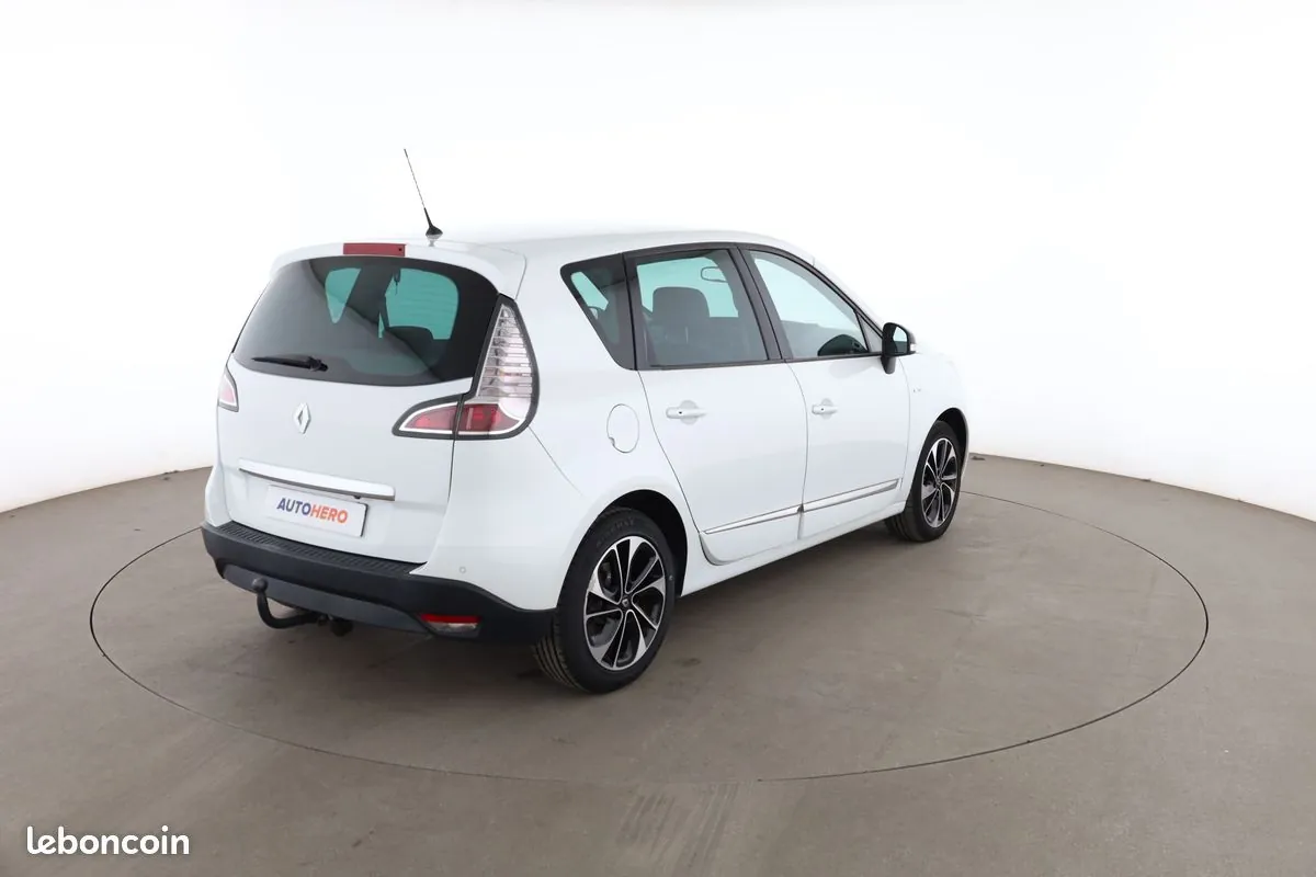 Renault Scenic 2016 photo 3