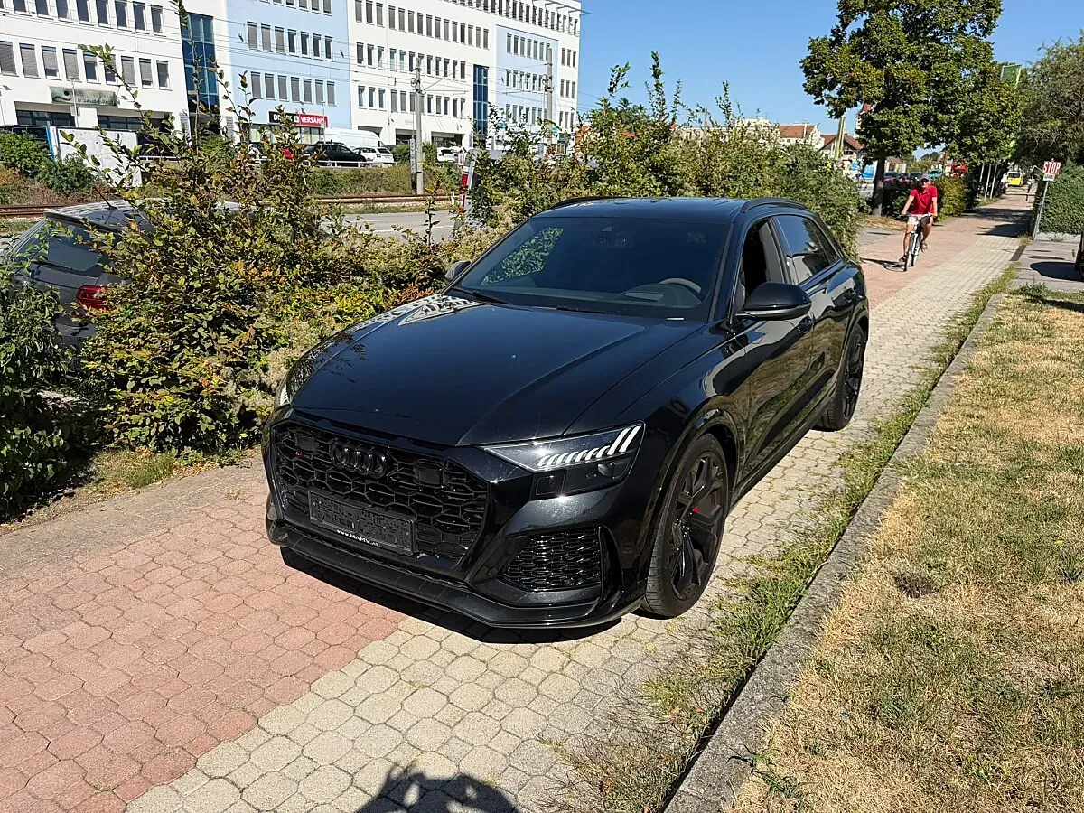 Audi Q8 2023 photo 3