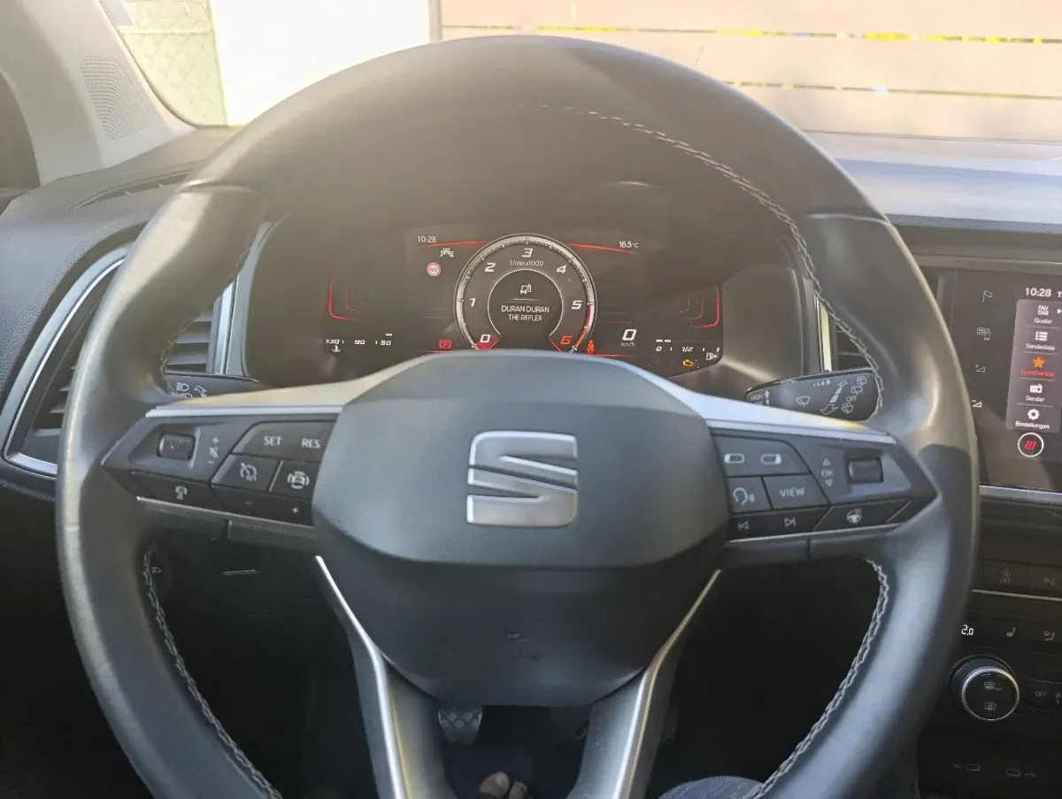 Seat Ateca 2024 photo 2