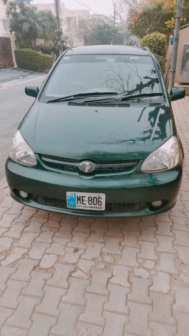 Toyota Platz