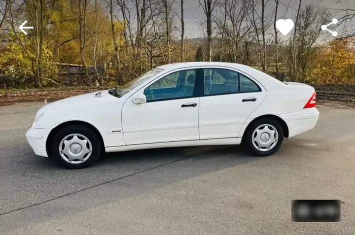 Mercedes-Benz C180