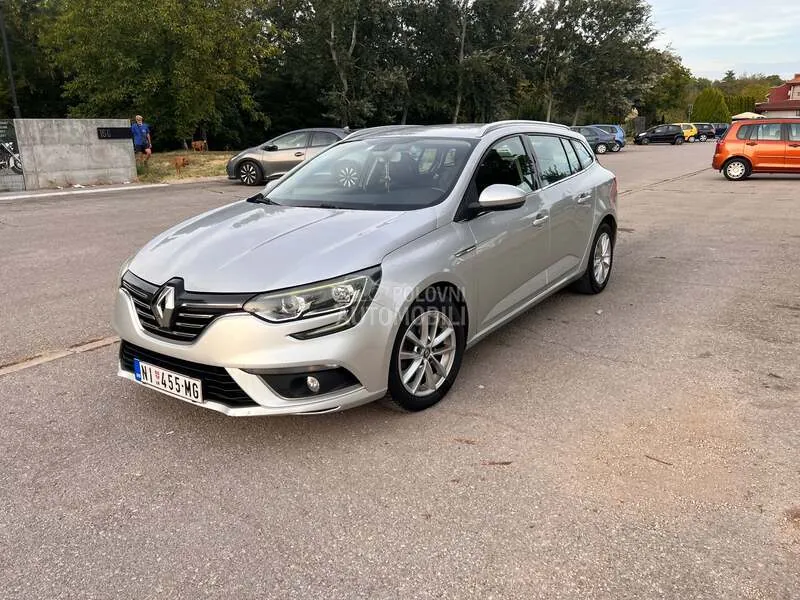 Renault Megane 2017 photo 2