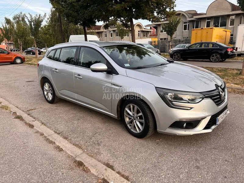 Renault Megane 2017 photo 3