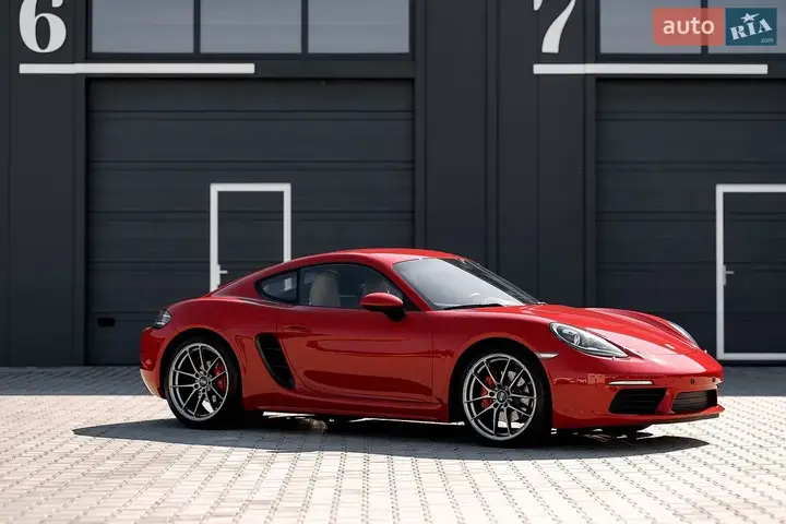 Porsche Cayman 2017 photo 2