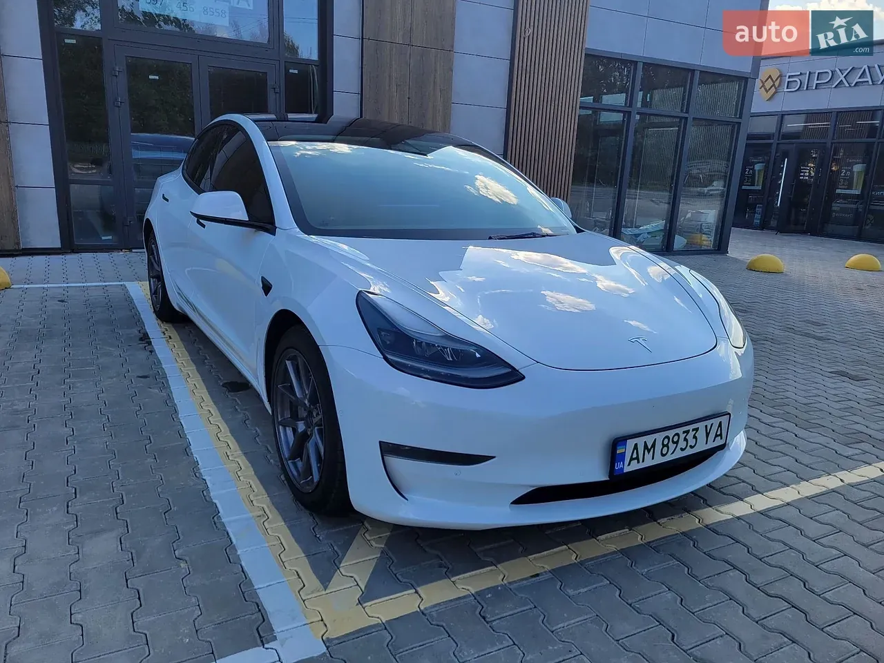 Tesla Model 3 2022 photo 4