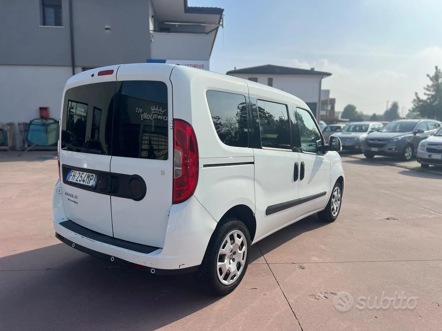 Fiat Doblo 2017 photo 4