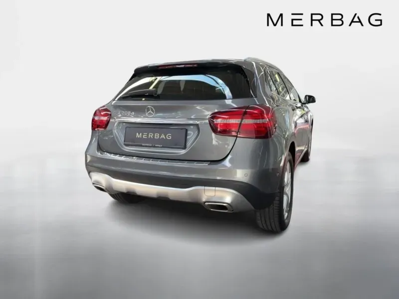 Mercedes-Benz Gla Class 2019 photo 3