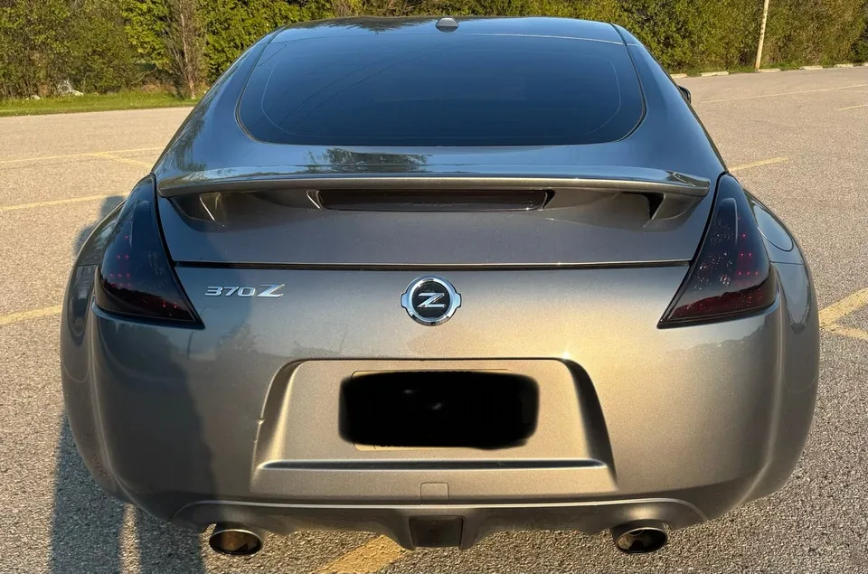 Nissan 370Z 2011 photo 4