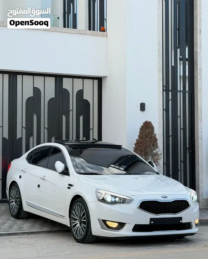 Kia Cadenza 2015 photo 3