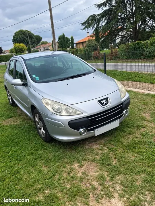 Peugeot 307
