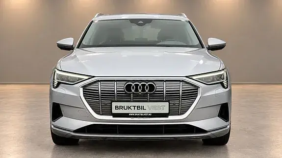 Audi E-Tron 2020 photo 2