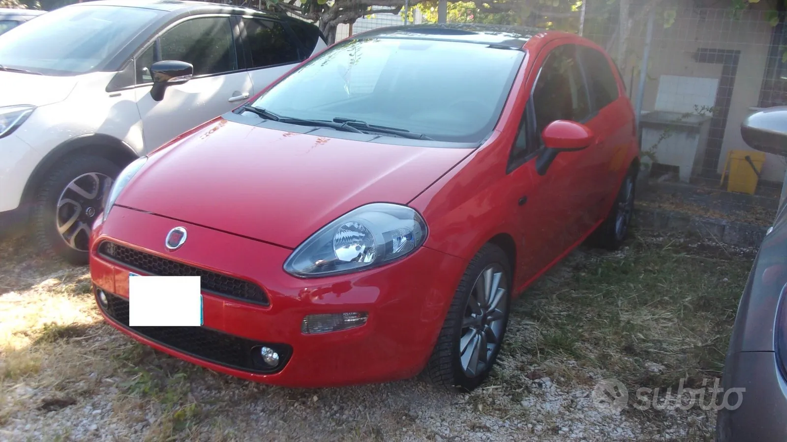 Fiat Punto 2013 photo 2