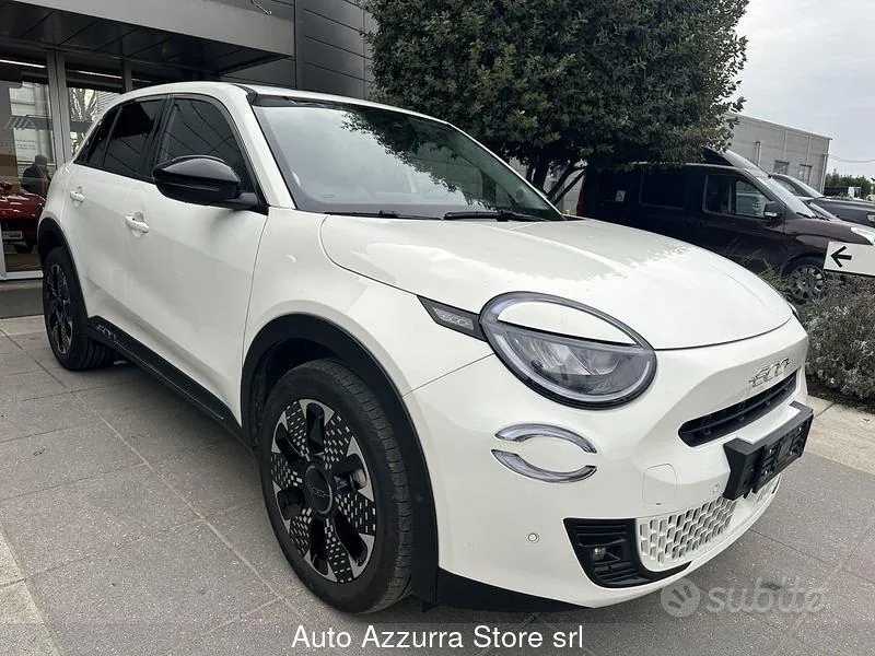 Fiat 600 Hybrid 2025 photo 3