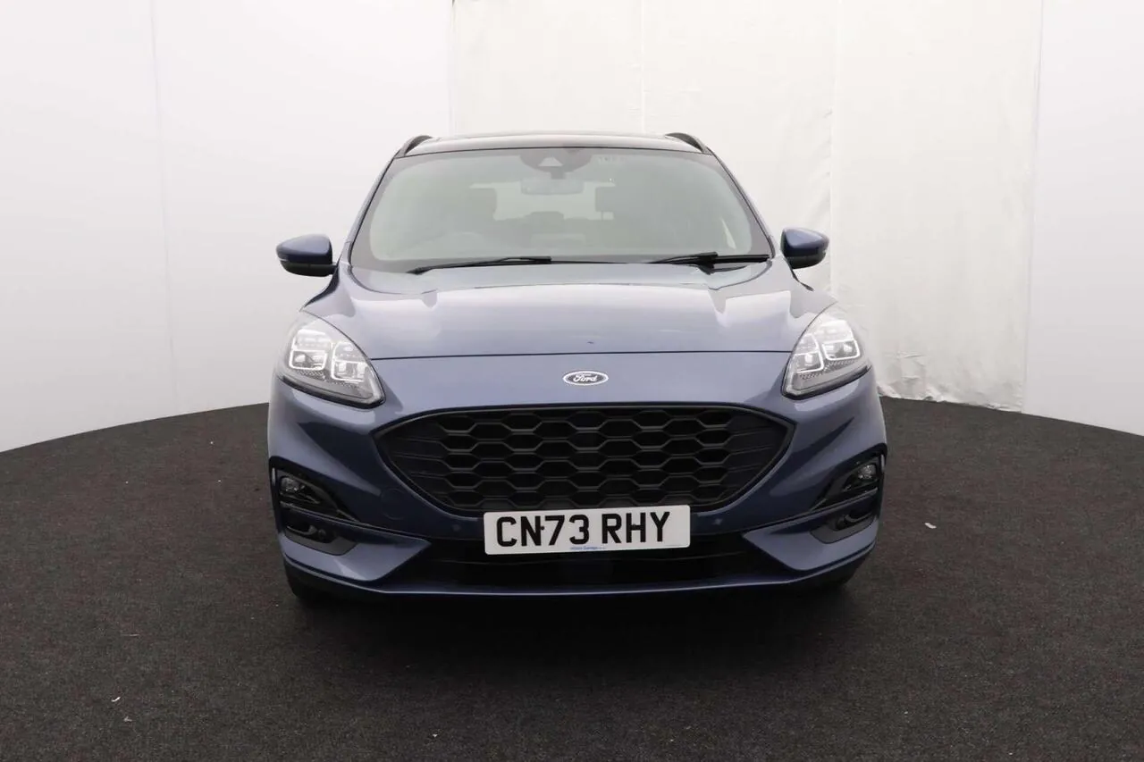 Ford Kuga 2023 photo 2