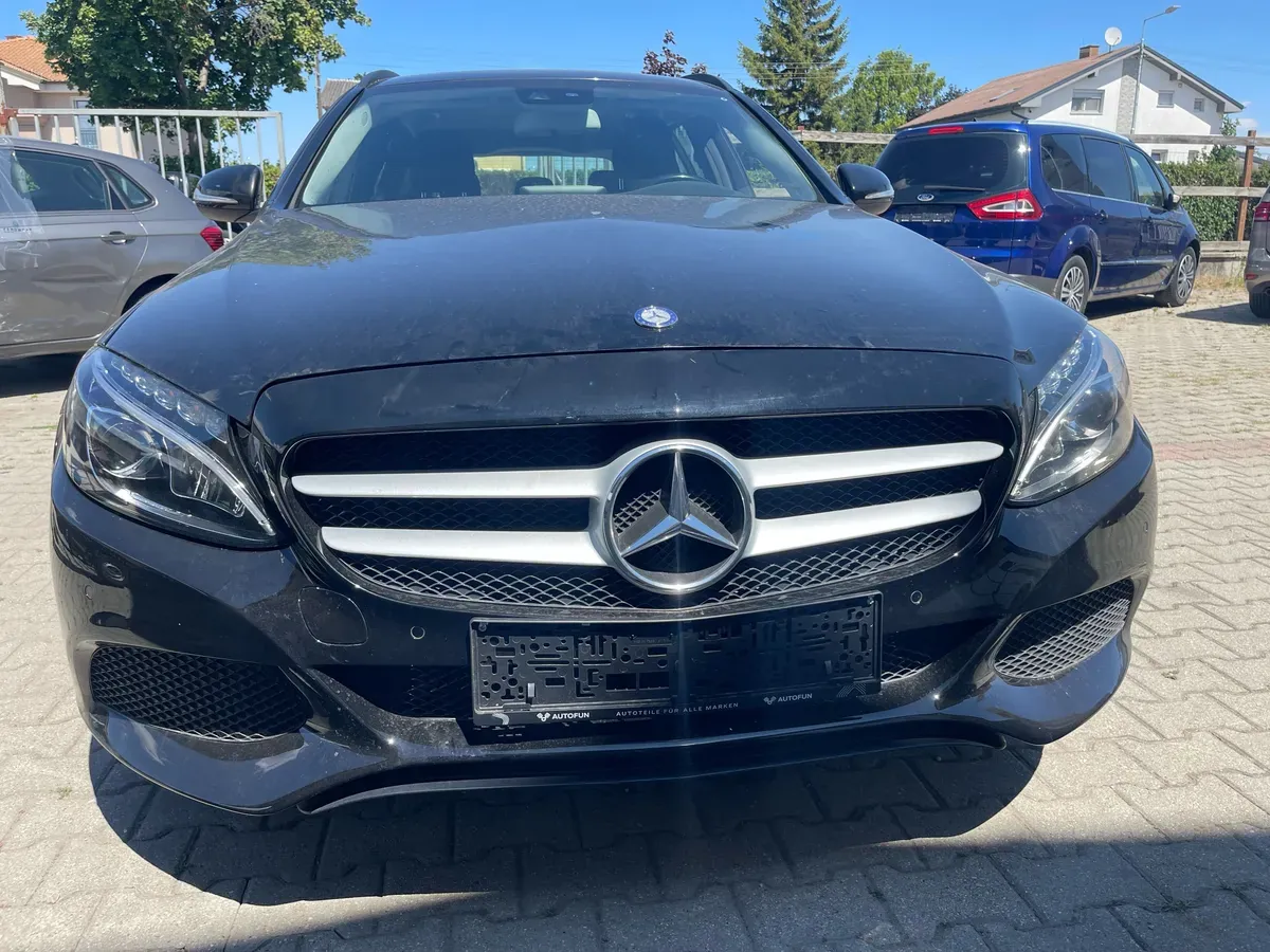 Mercedes-Benz C-Class 2014 photo 2