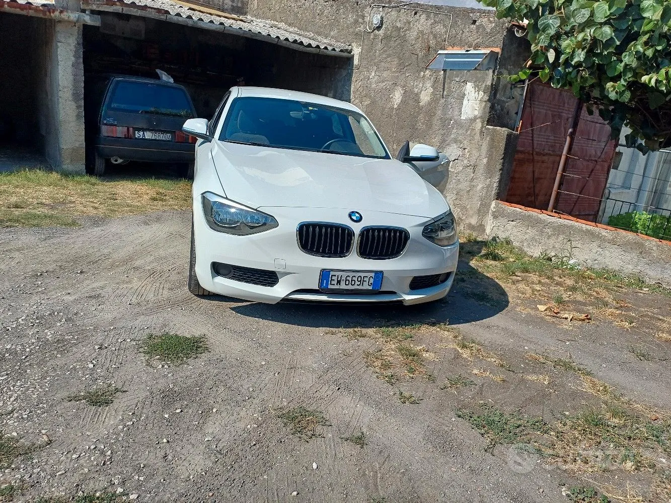 BMW F20 2014 photo 3