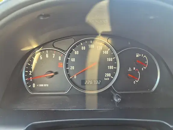 Suzuki Grand Vitara 2004 photo 4