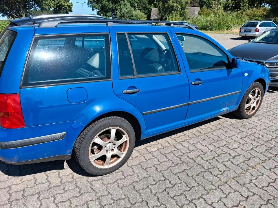 Volkswagen Golf 4